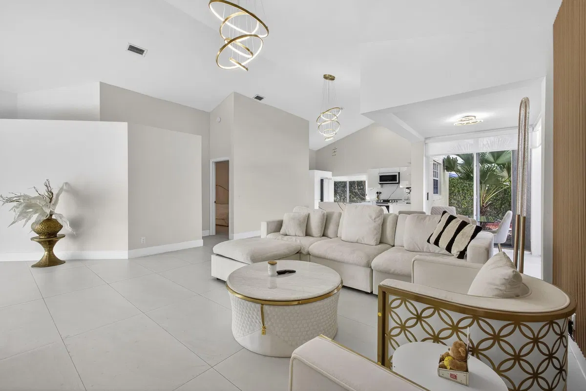 PGA National Palm Beach Gardens Residence photo 13