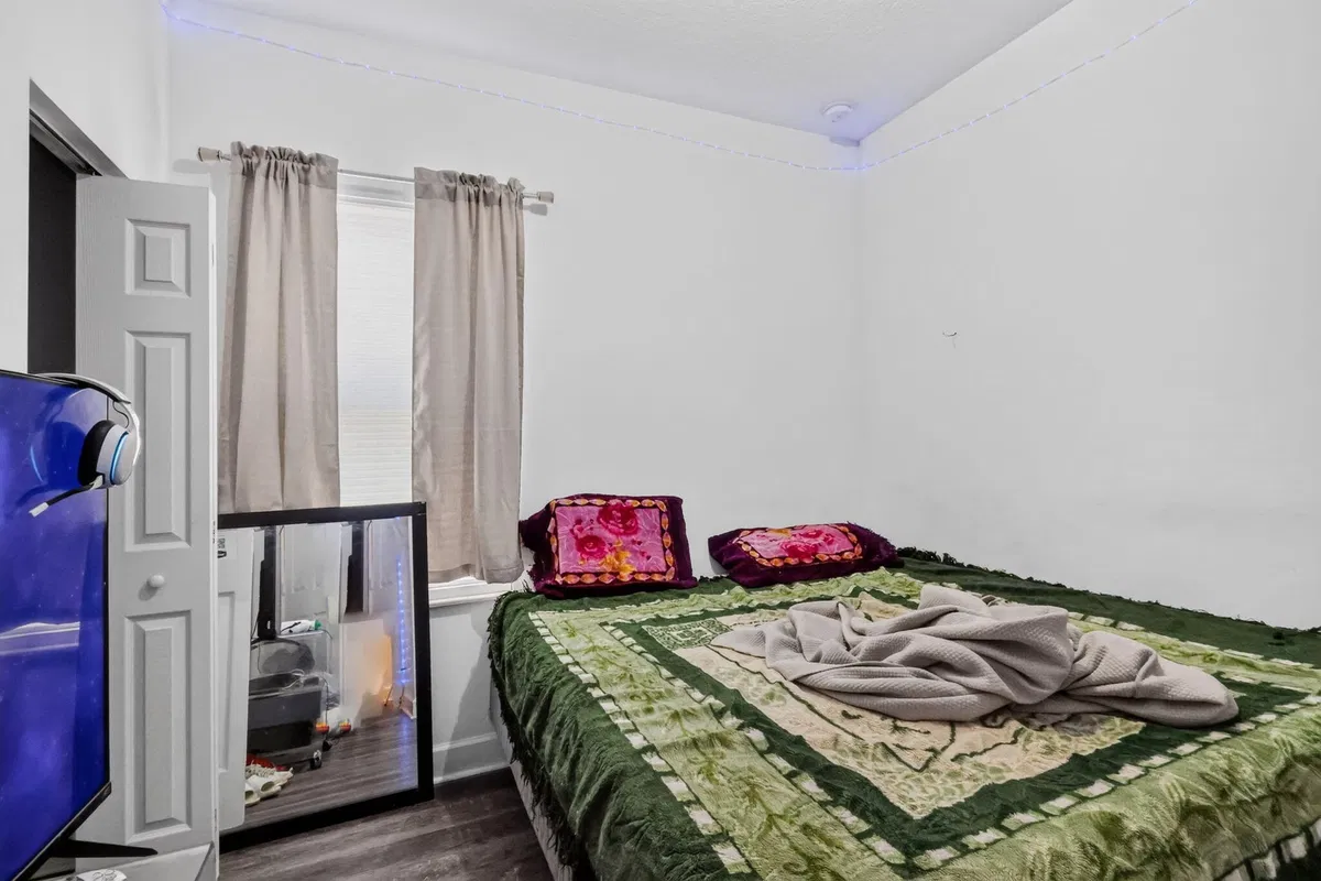 Residence photo 13