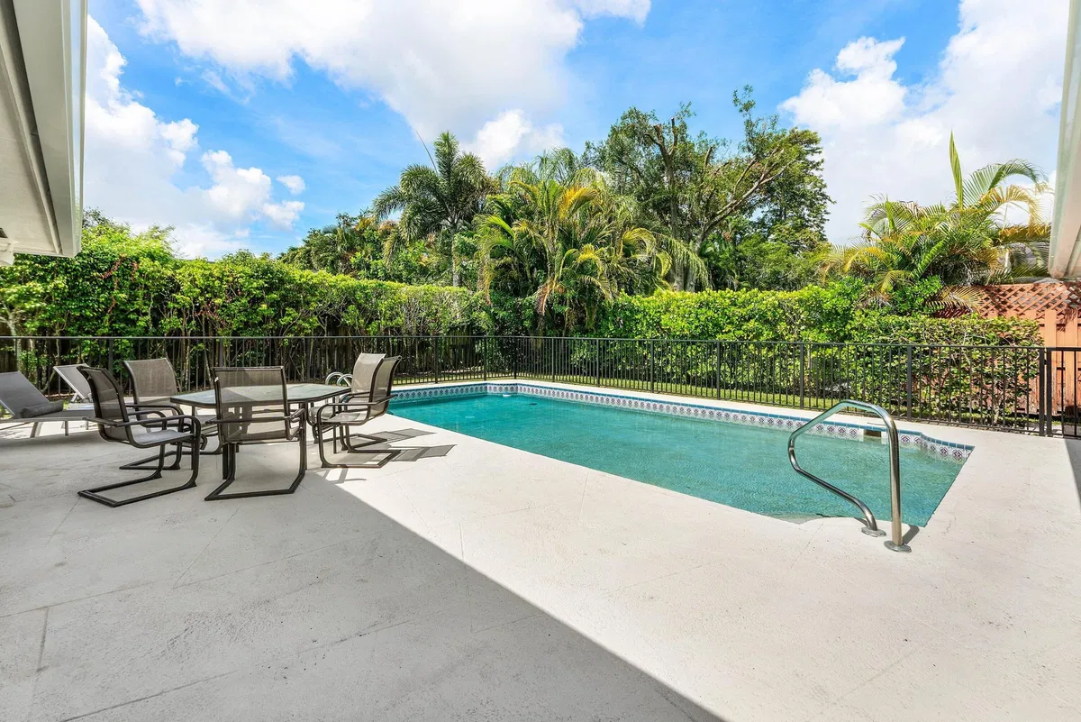 PGA National Palm Beach Gardens Residence photo 37