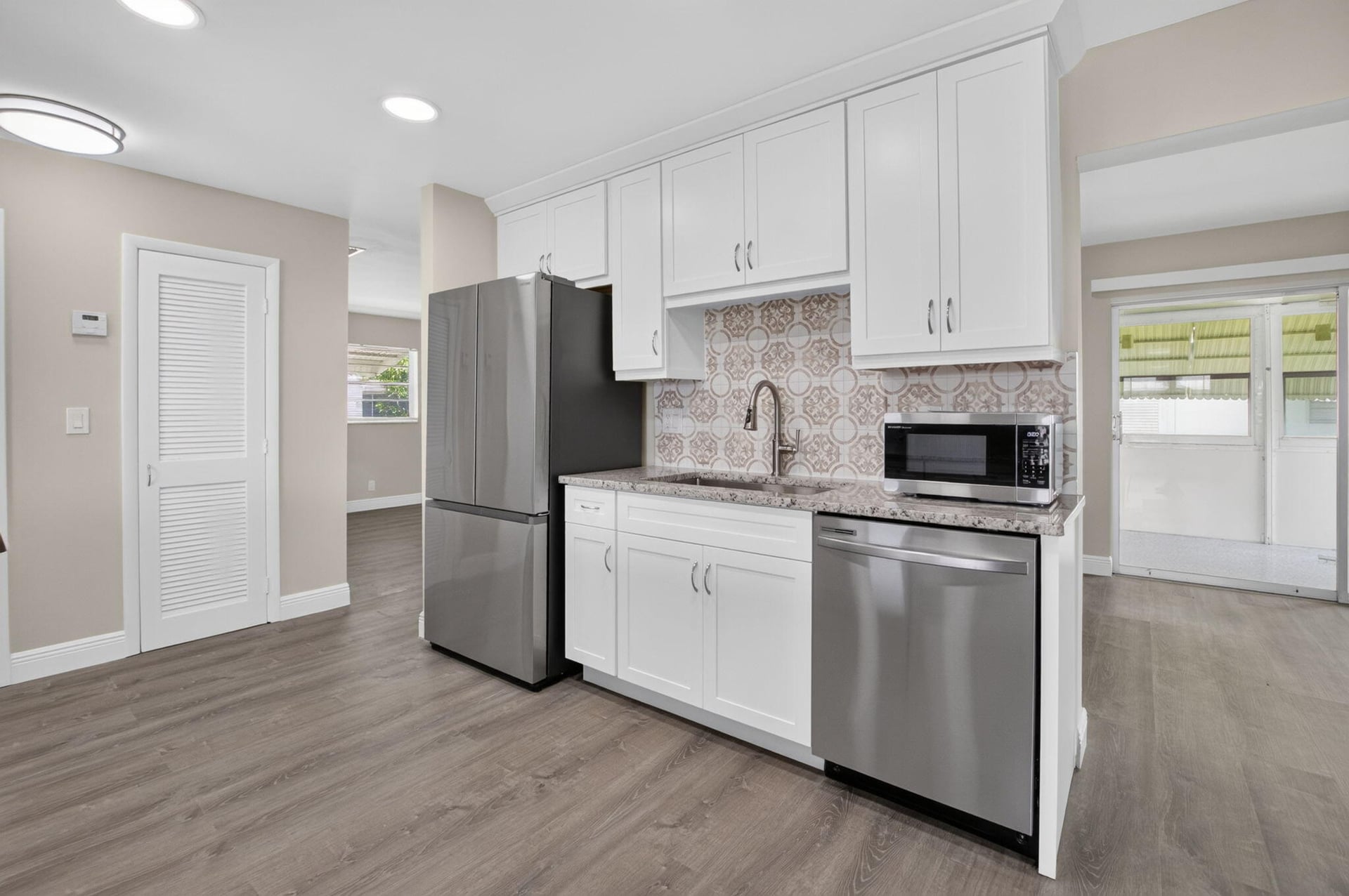 Residence photo 13