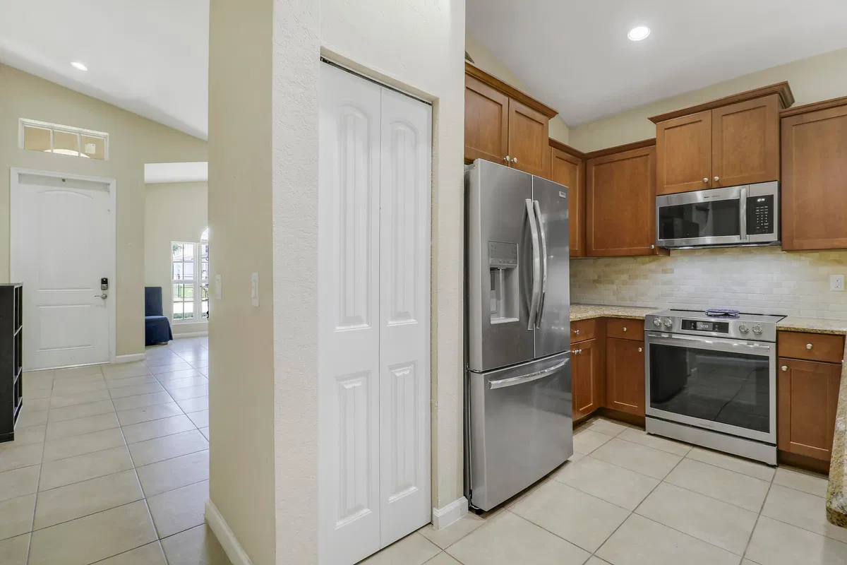 Residence photo 10