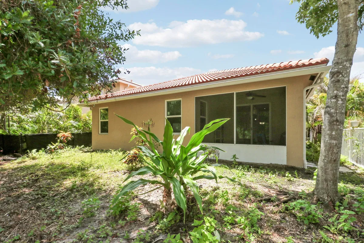 Residence photo 31