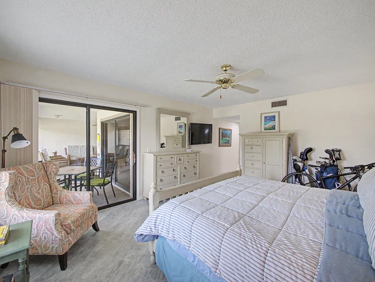 Mariner Sands Unit 202 photo 16