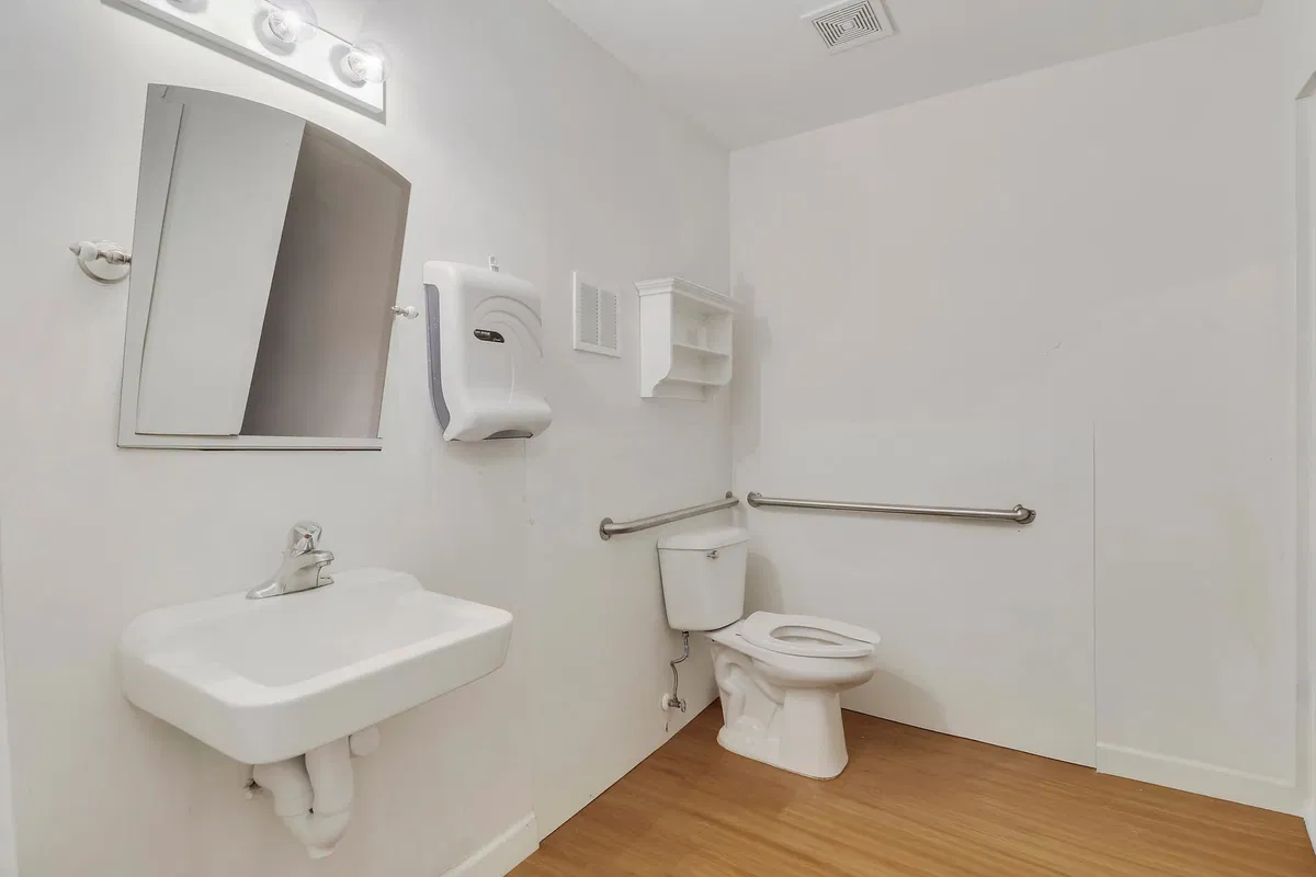 Residence photo 16