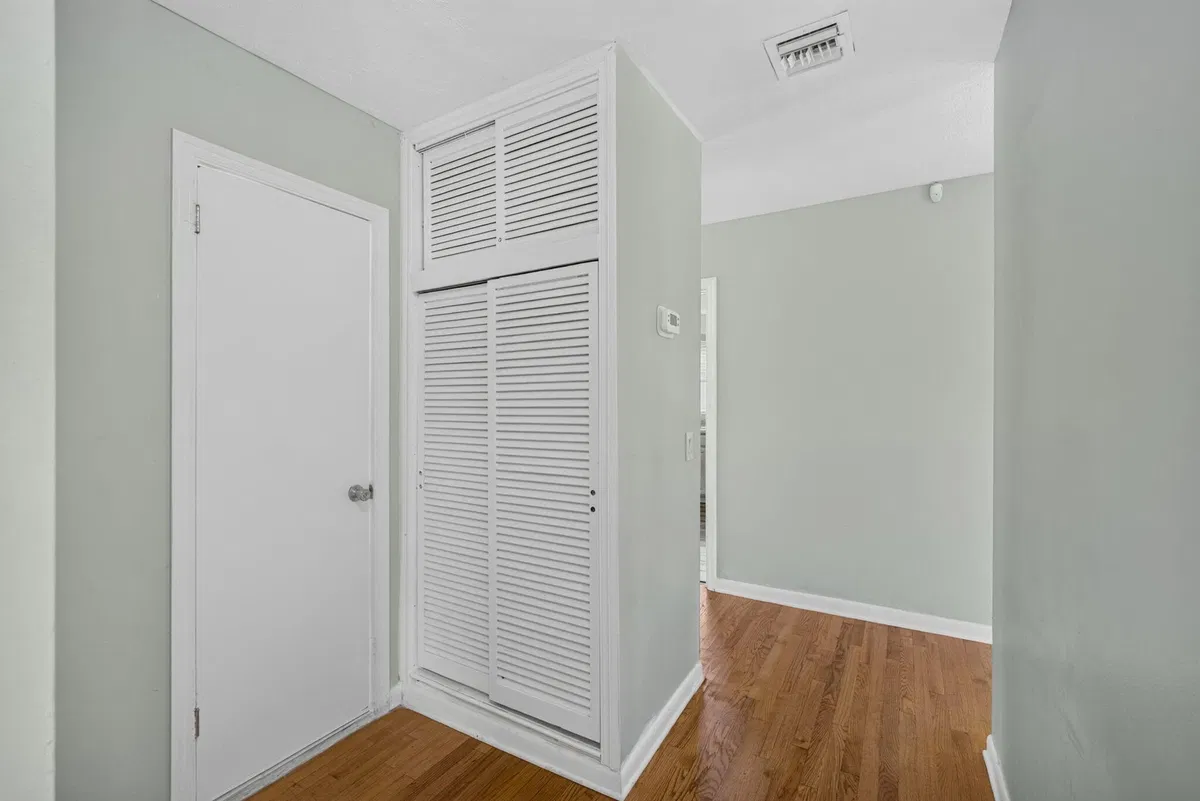 Residence photo 22