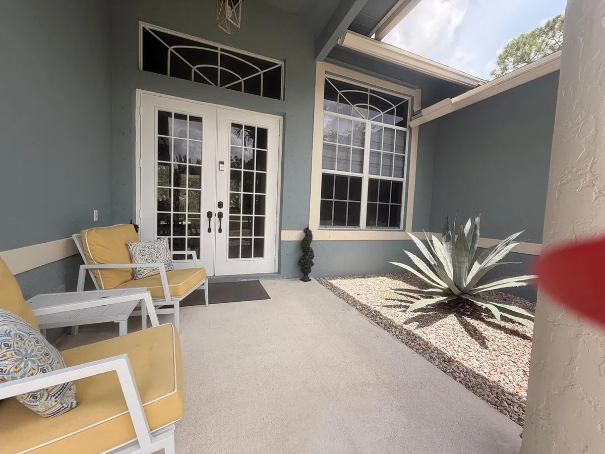 Residence photo 4
