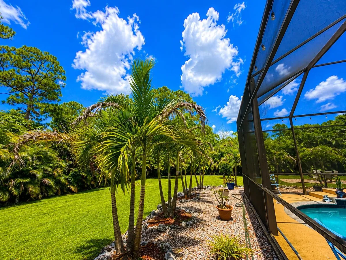 Residence photo 28