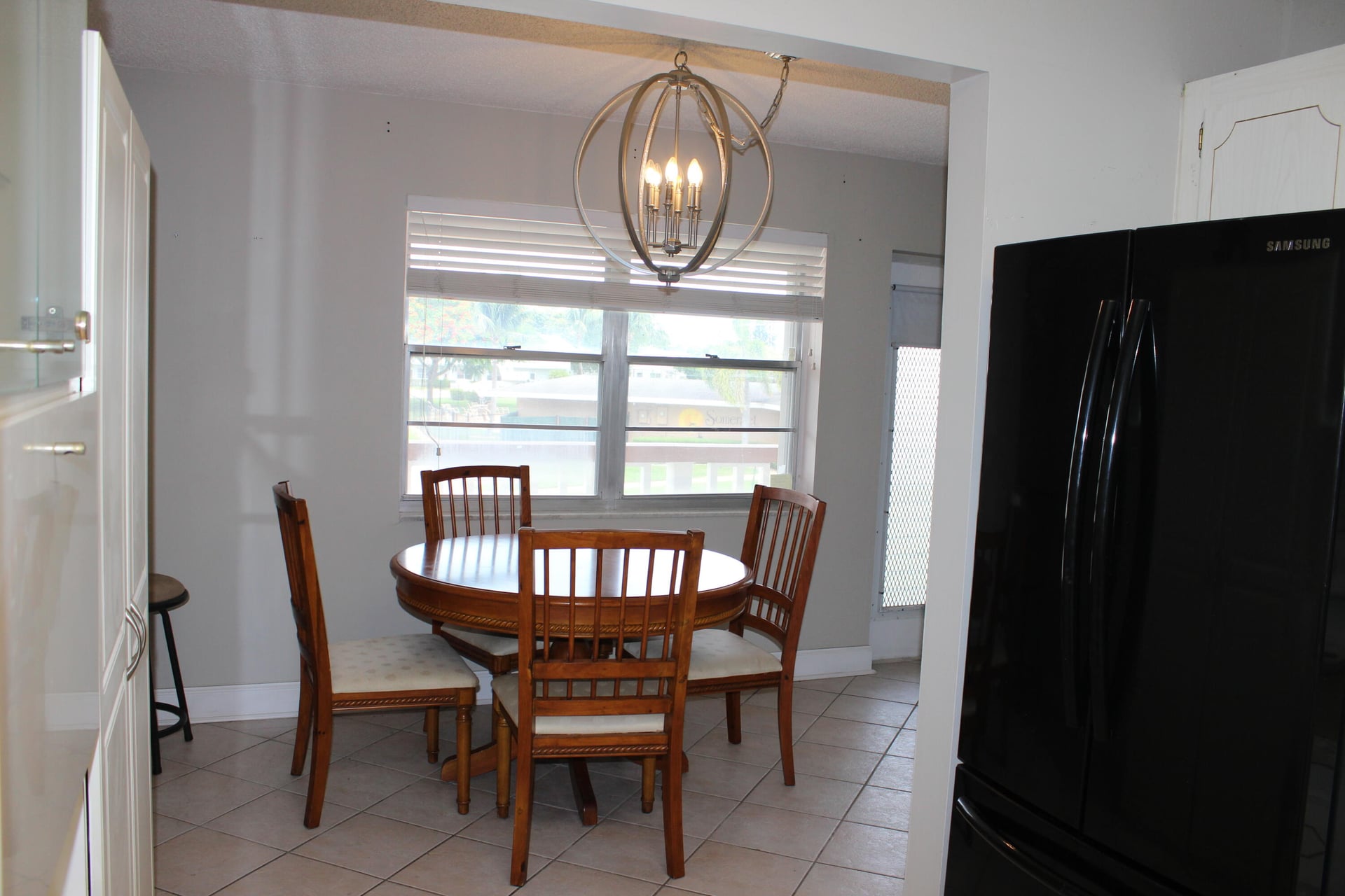 Unit 35 photo 10