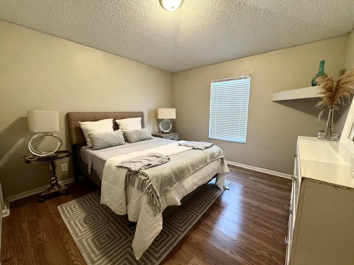 Residence photo 13