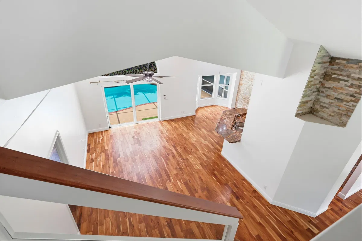 Residence photo 19