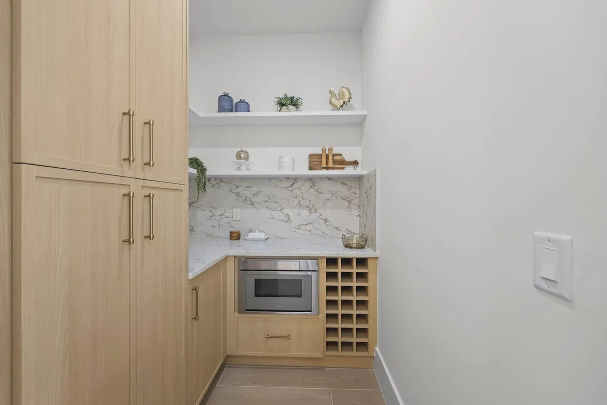 Residence photo 19
