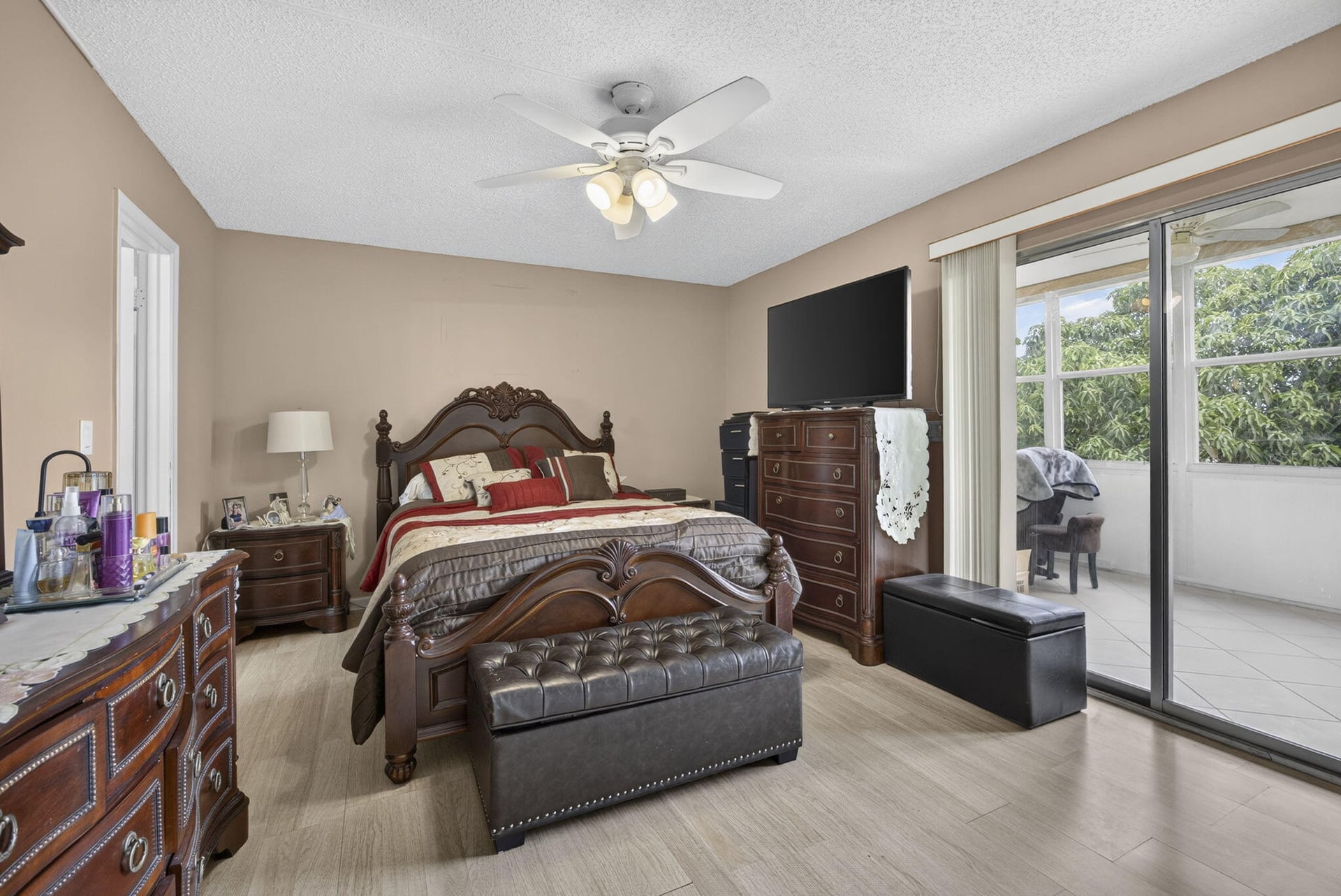  Residence photo 10