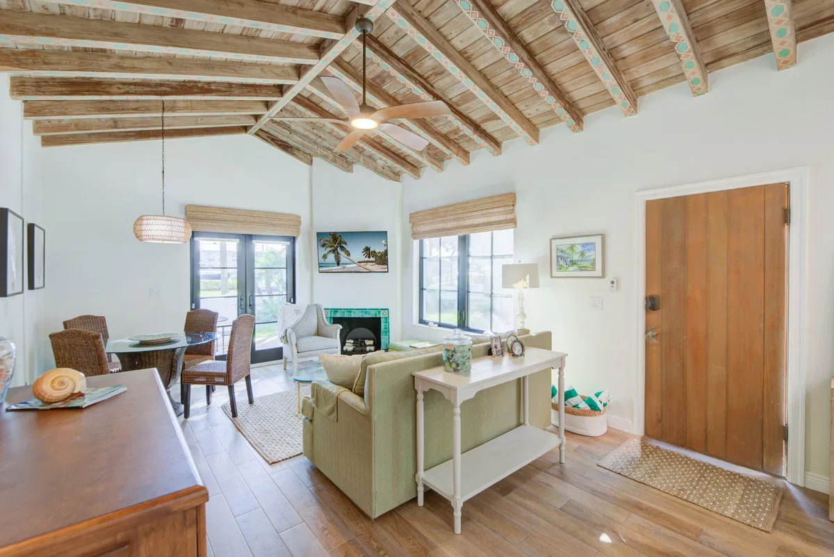 Downtown Delray Beach Unit #3 Valencia photo 4