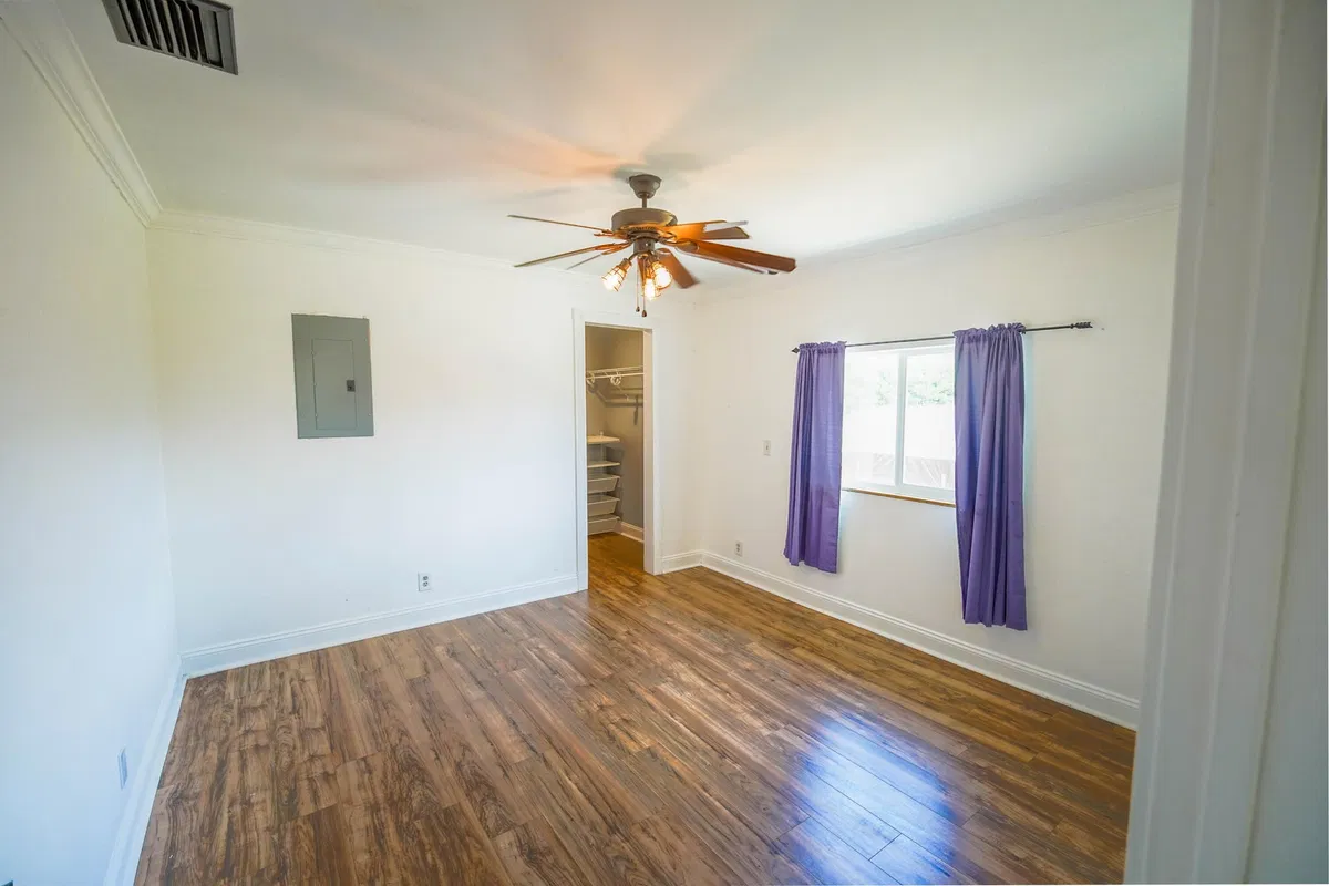 Residence photo 7