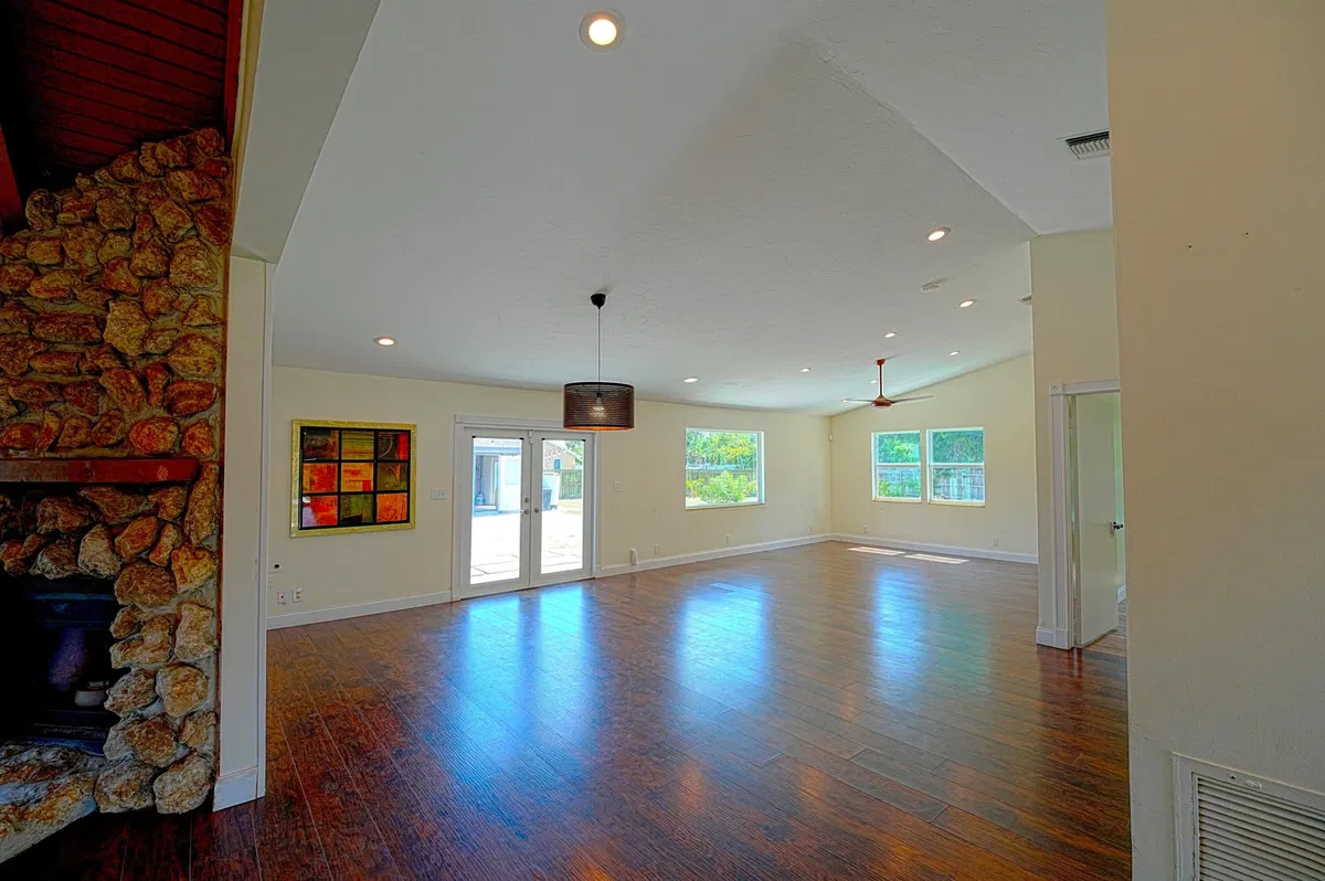Residence photo 13