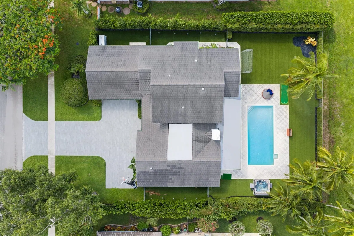 Boca Bath & Tennis Residence photo 4