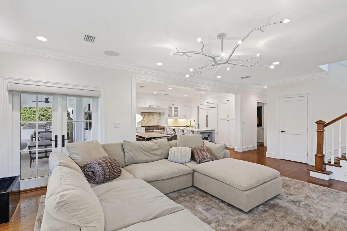 Boca Bath & Tennis Residence photo 25