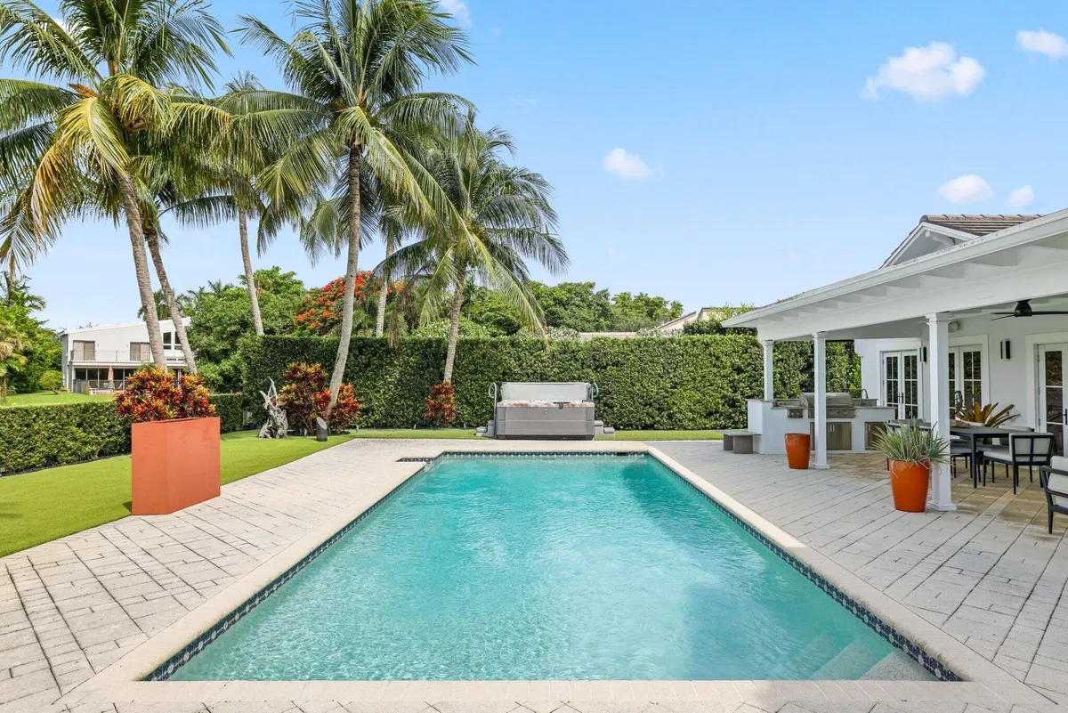 Boca Bath & Tennis Residence photo 55