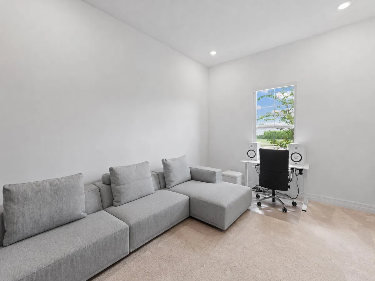 Avenir Residence photo 34