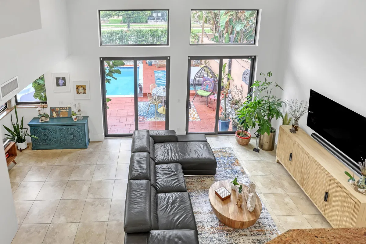 Residence photo 22