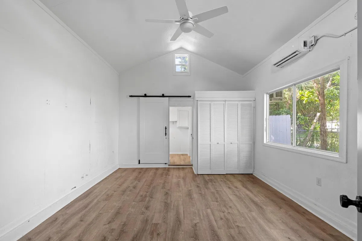 Old Northwood Residence photo 19