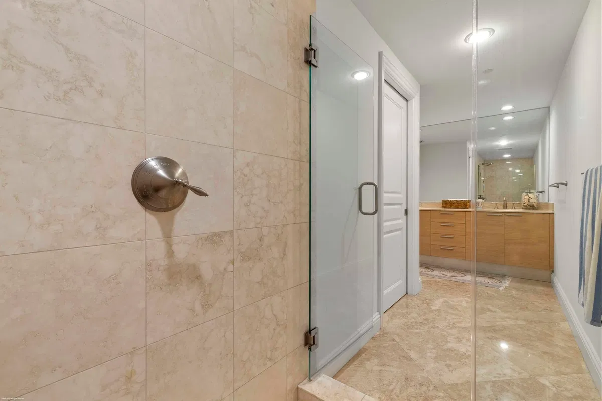 Renaissance on the Ocean Unit 1450 photo 52