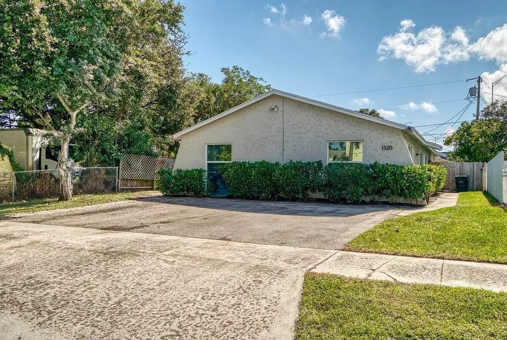 Downtown West Palm Beach Unit B