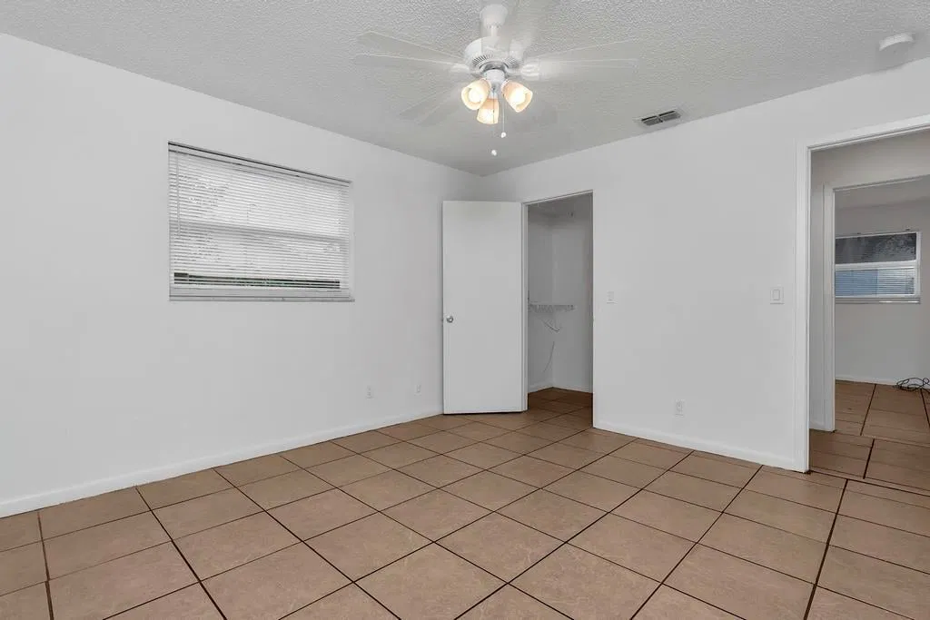 Downtown West Palm Beach Unit B photo 13