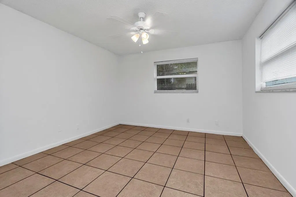 Downtown West Palm Beach Unit B photo 16