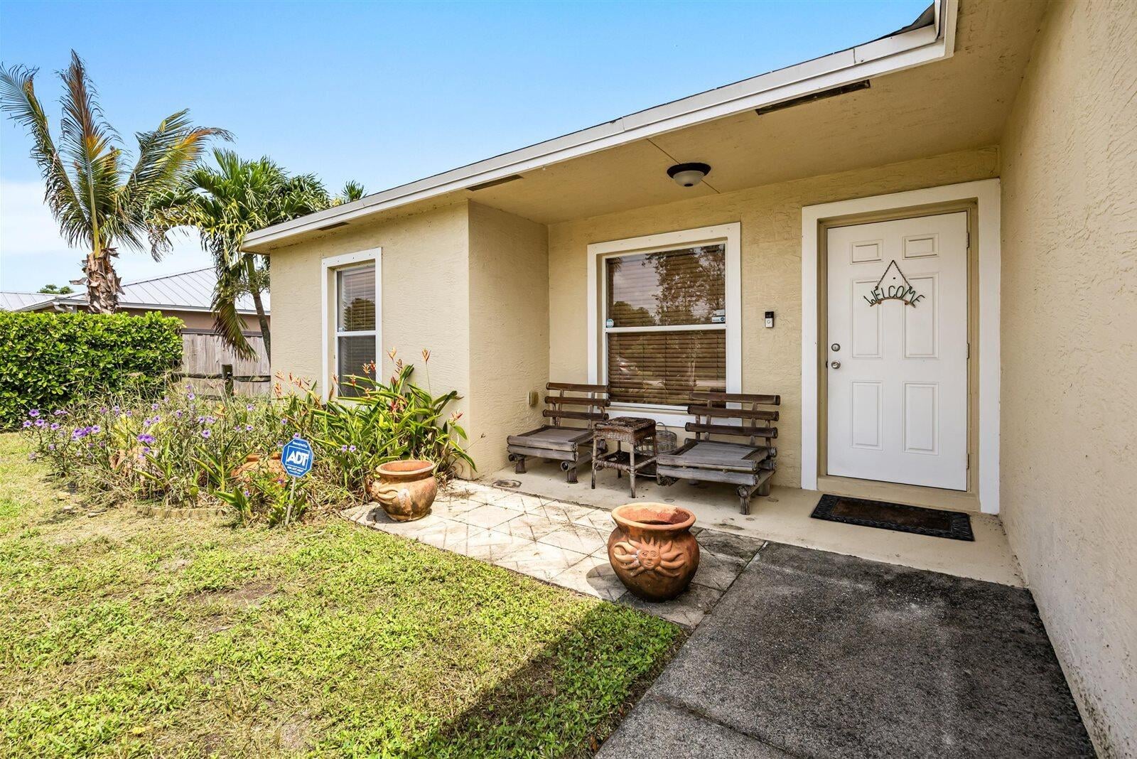 Residence photo 4