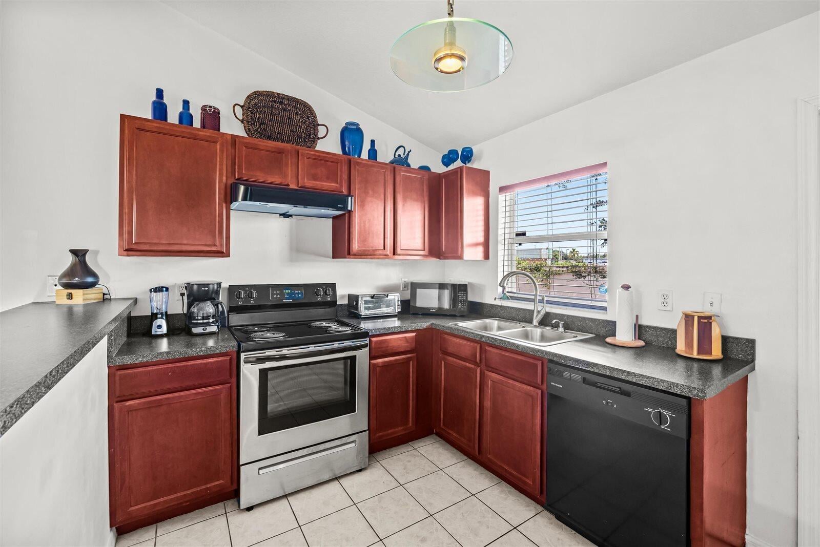Residence photo 10