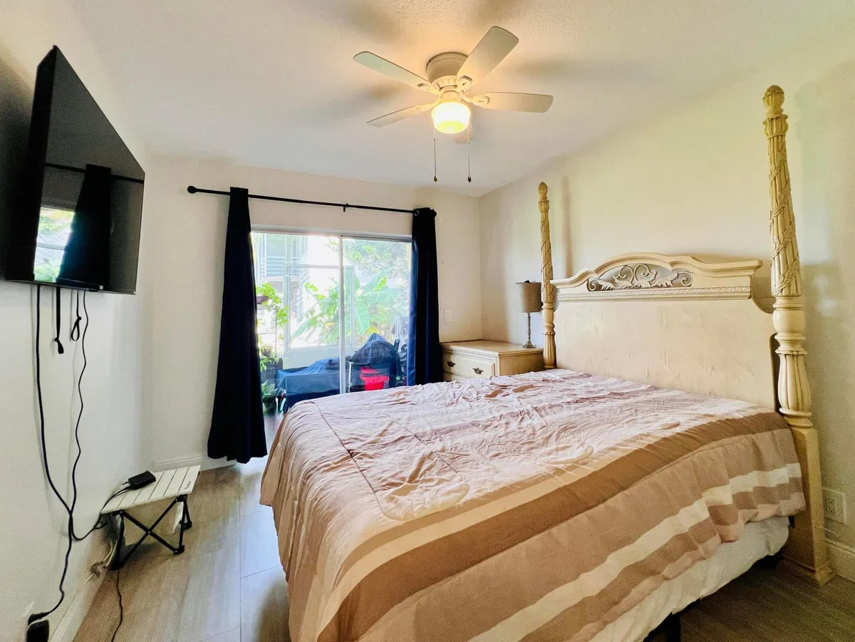  Residence photo 7