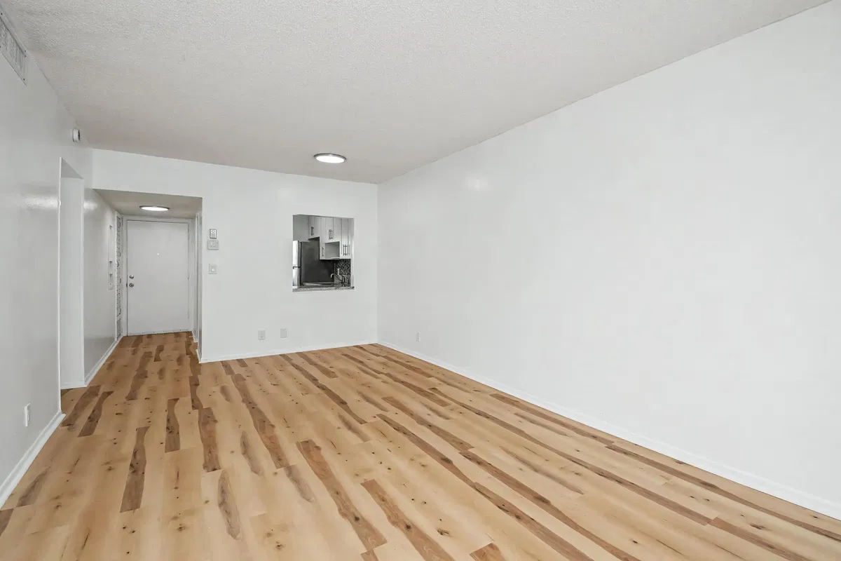 Unit 3140 photo 10