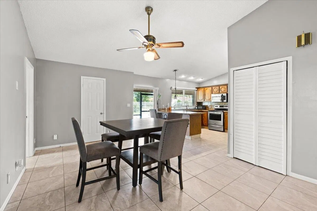 Residence photo 10