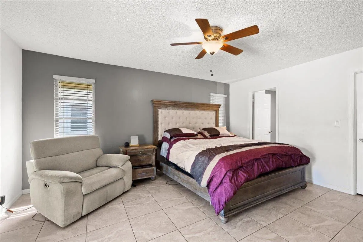 Residence photo 13