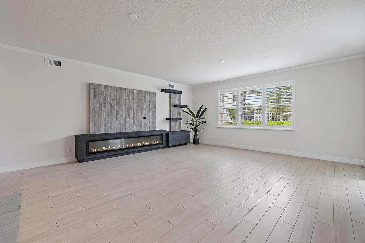 Residence photo 7