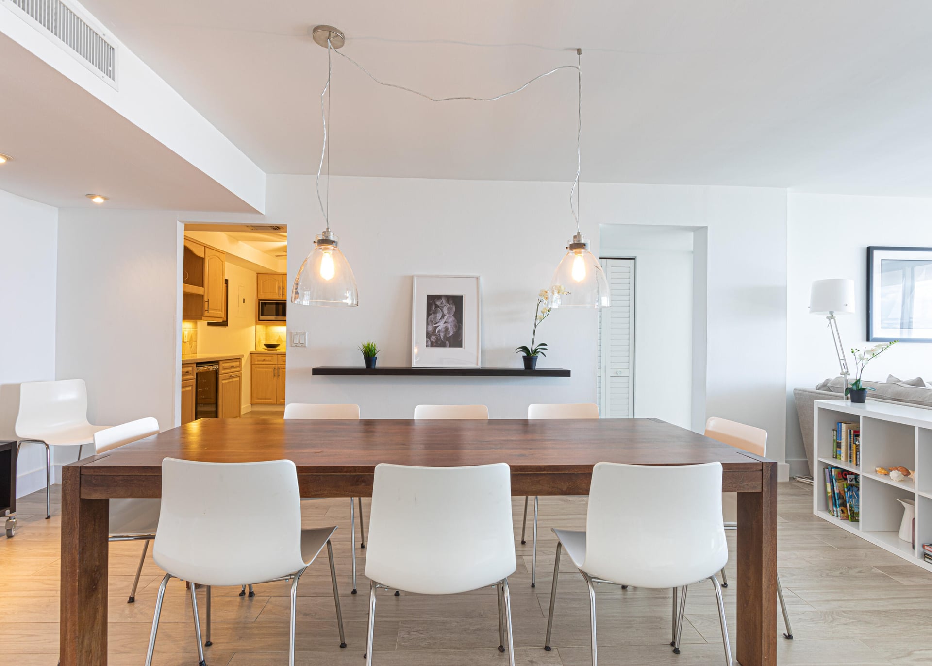 Barclay Condo Unit 818