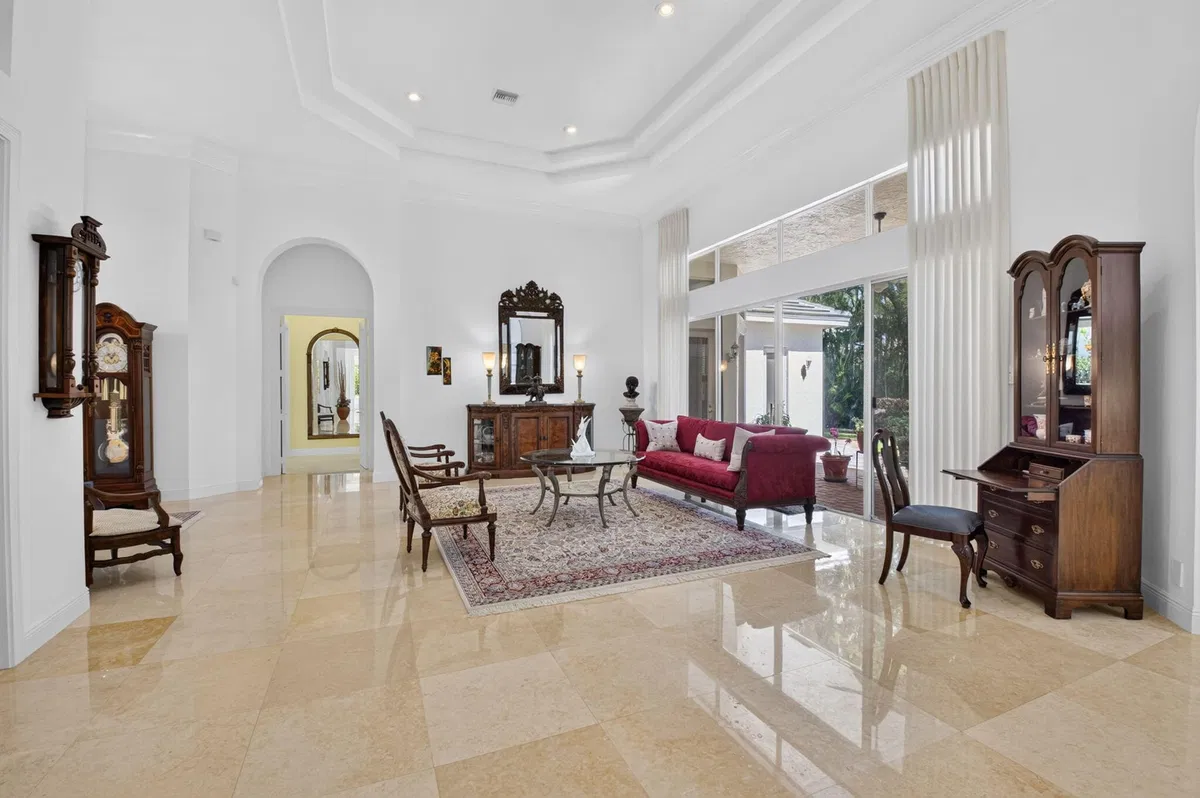 Residence photo 10
