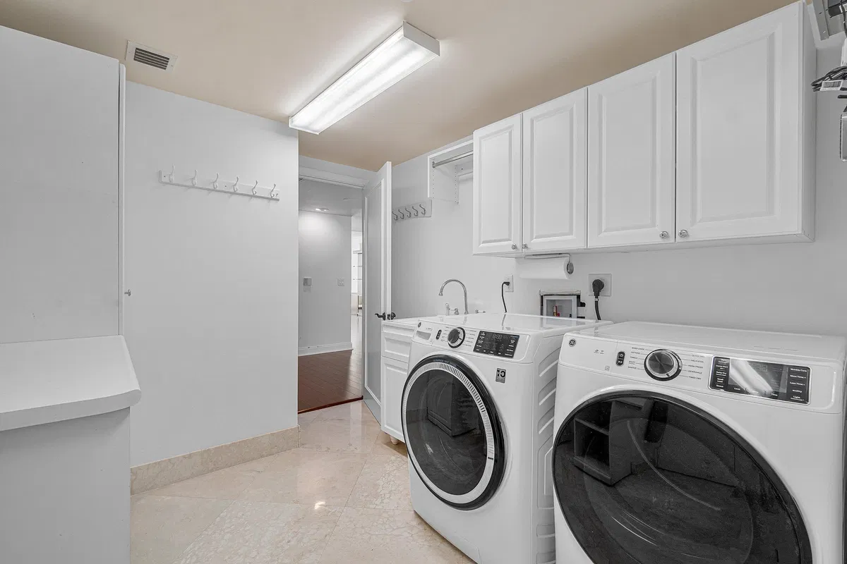  Unit 1503 photo 16
