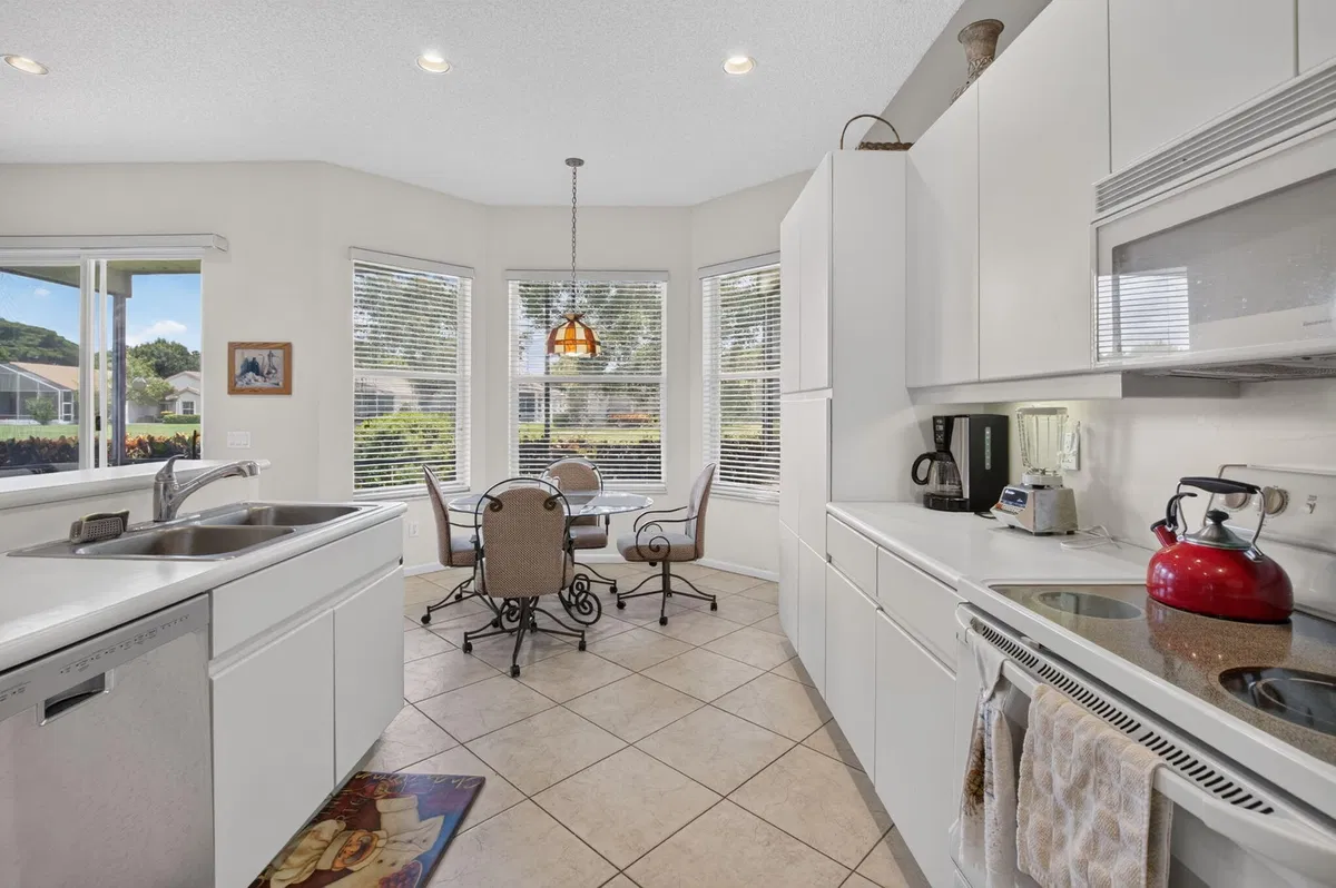  Residence photo 22