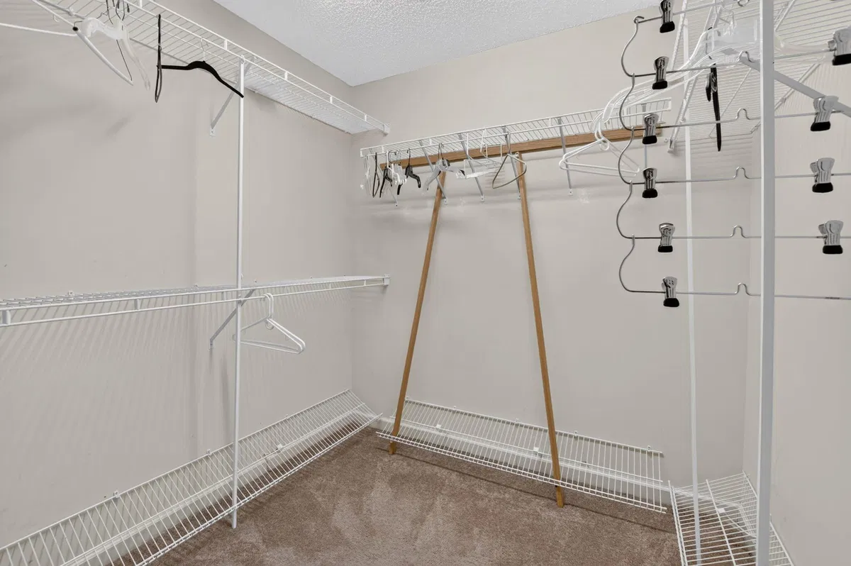  Residence photo 34