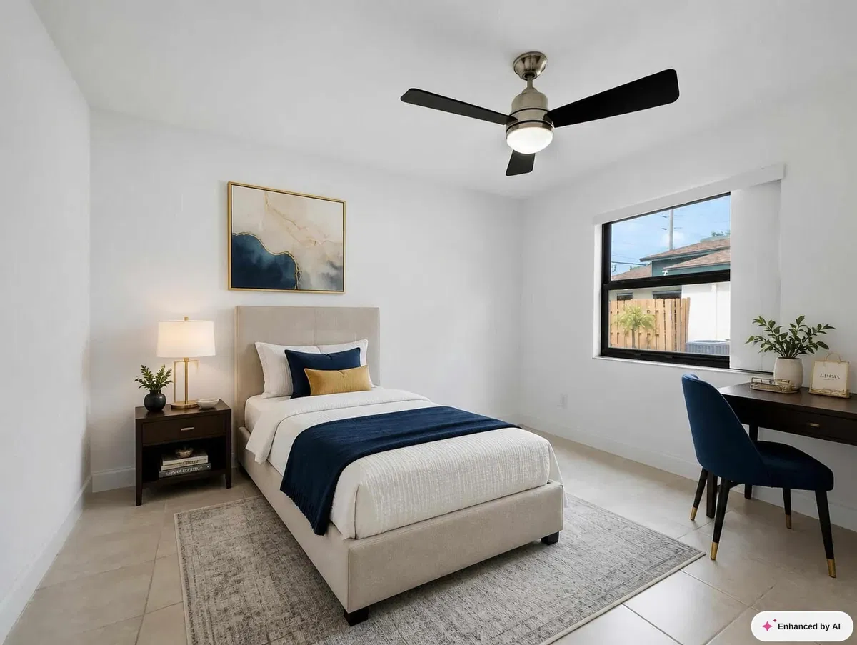 Residence photo 22