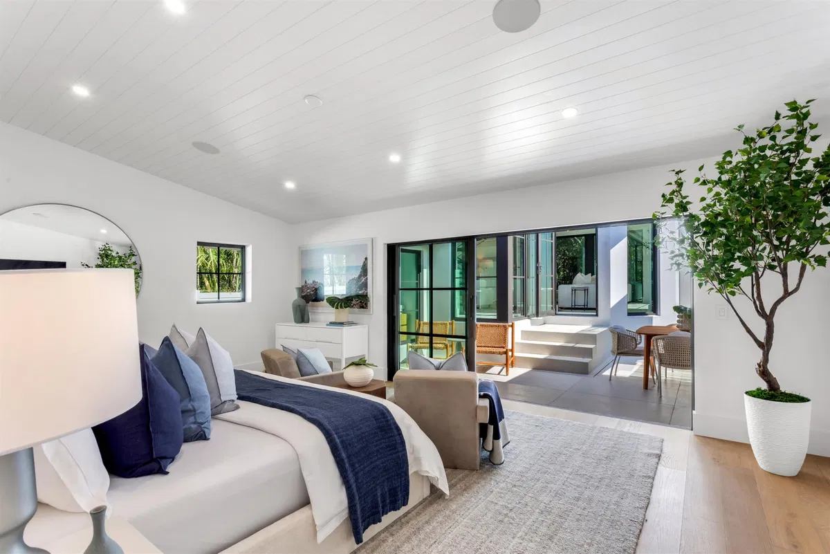 Palm Trail Delray Beach Residence photo 25