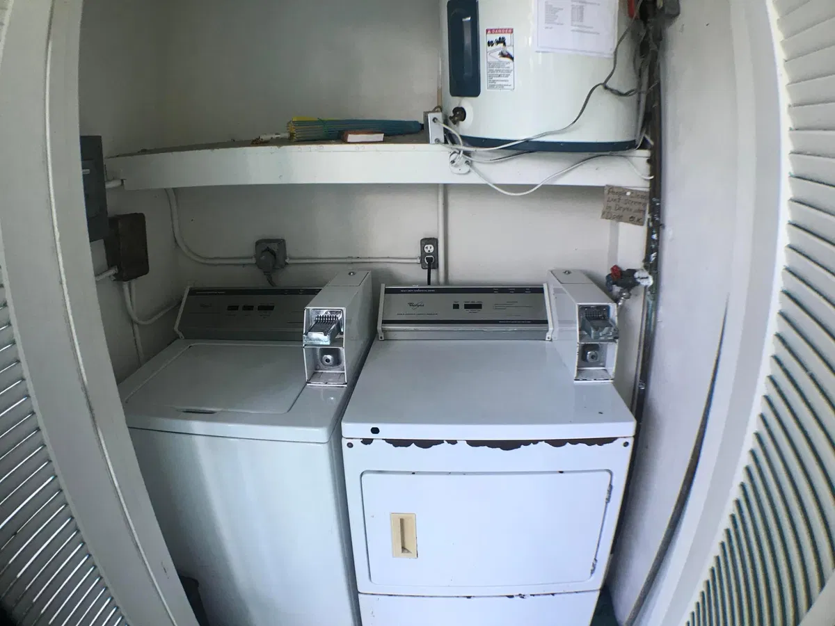 Unit 6 photo 19