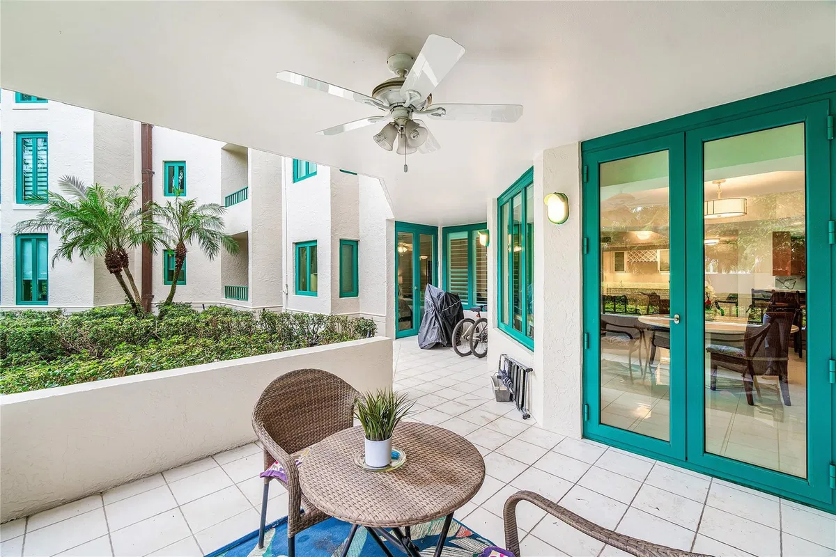Mizner Court Unit 110 photo 34