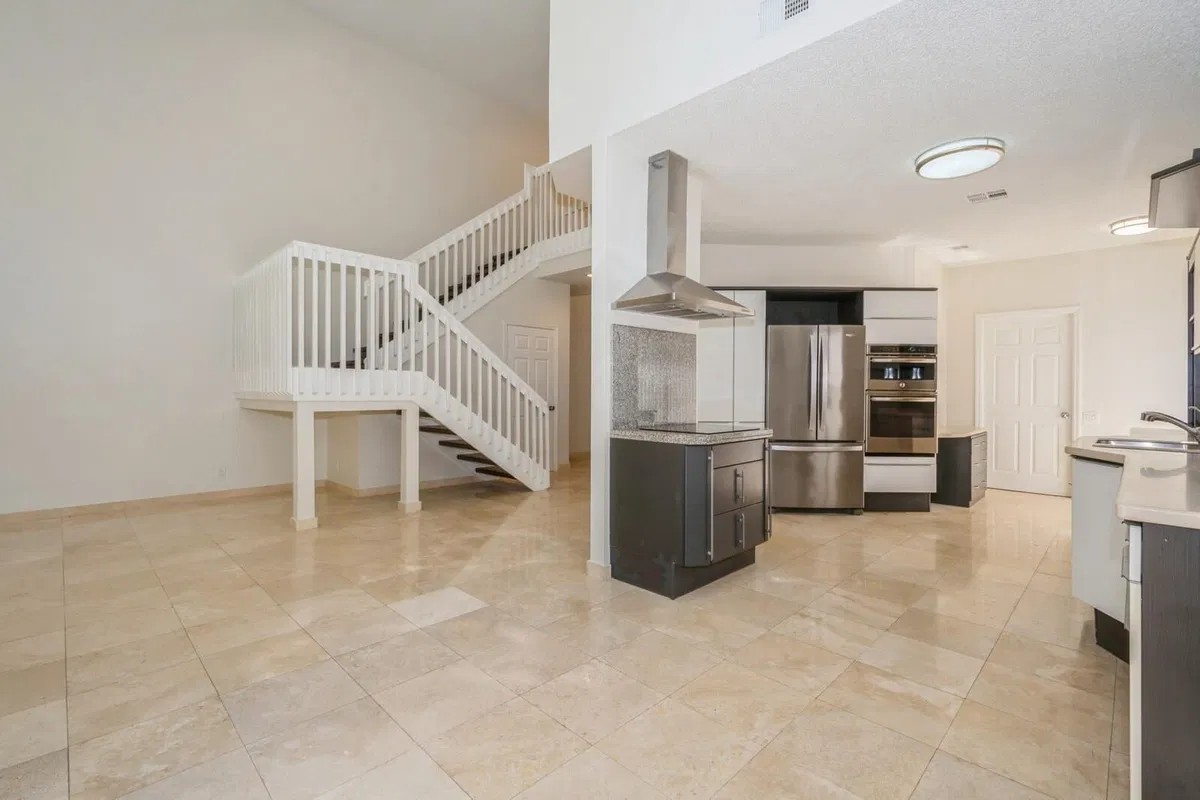 Residence photo 13