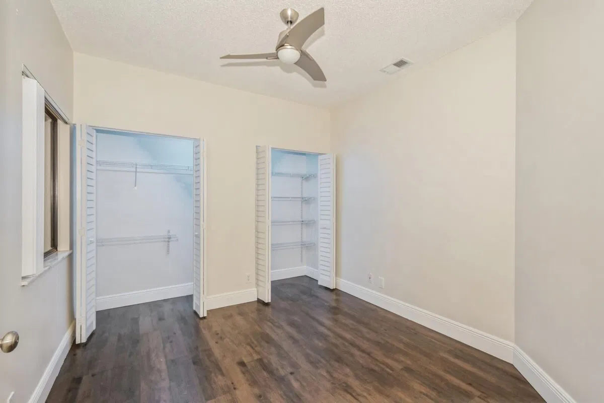 Residence photo 31