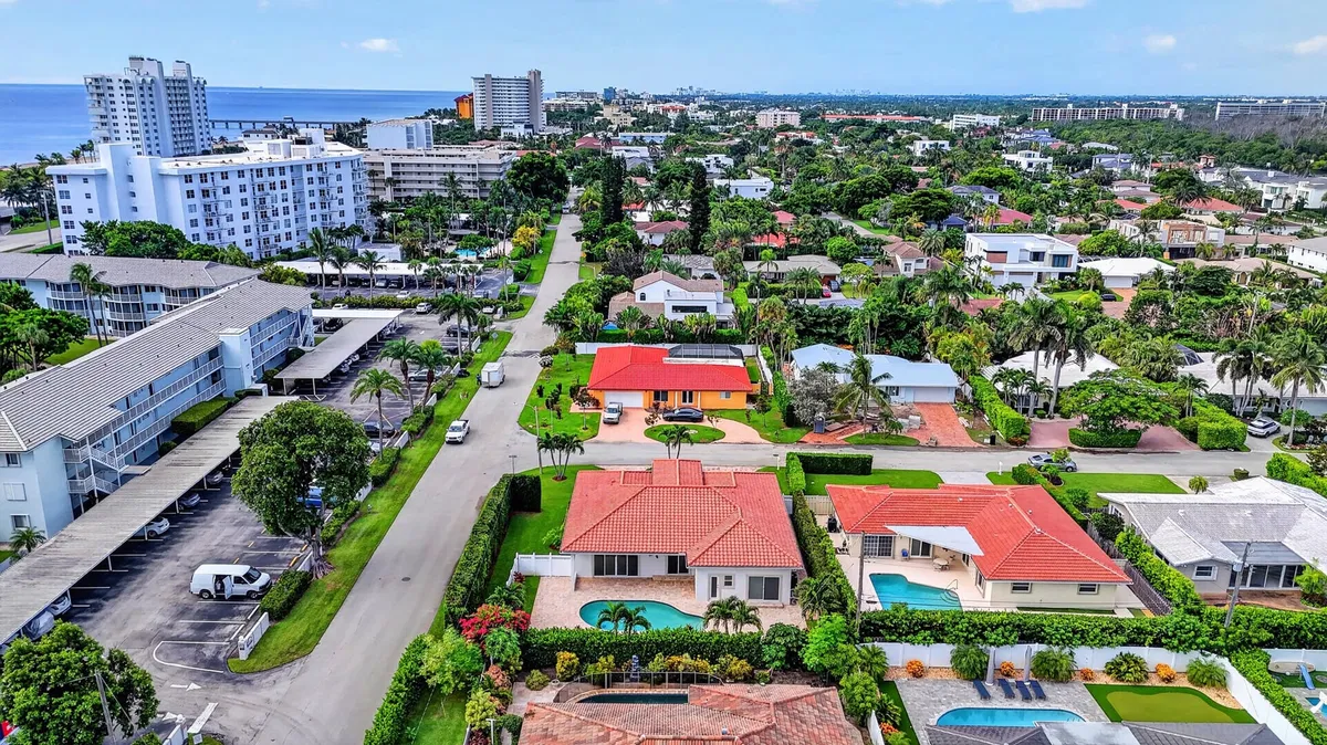 Spanish River Land Residence photo 37
