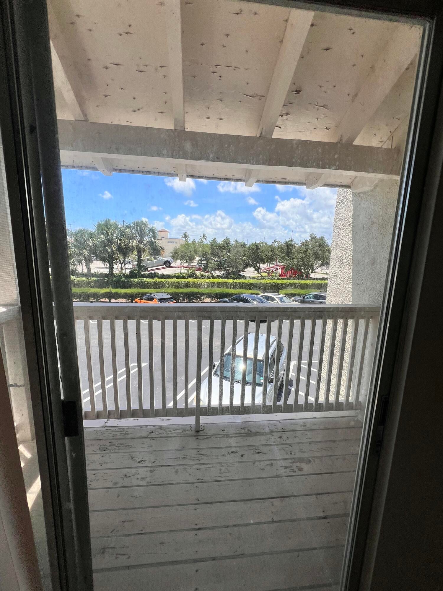 Unit B20 photo 13