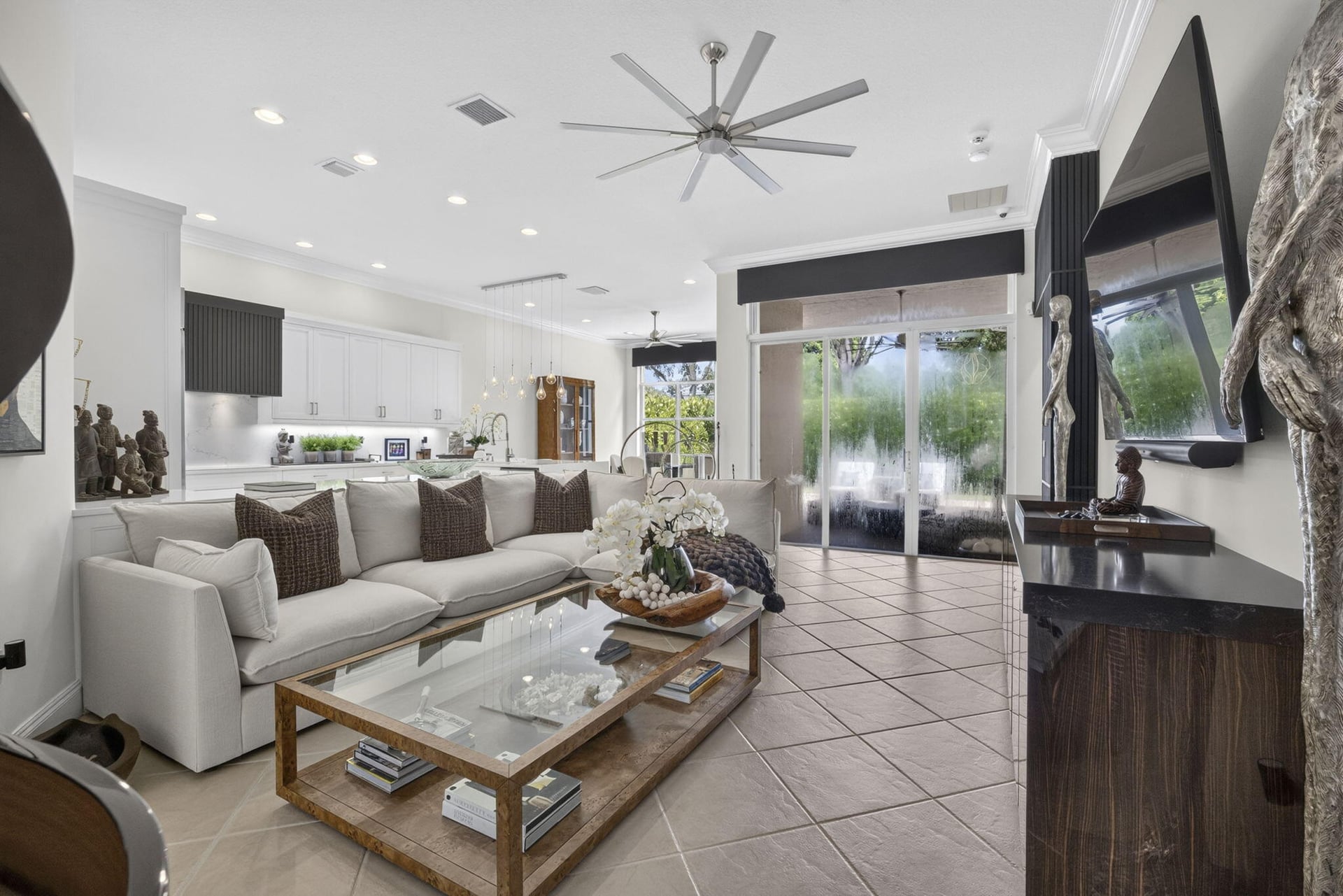 Residence photo 10